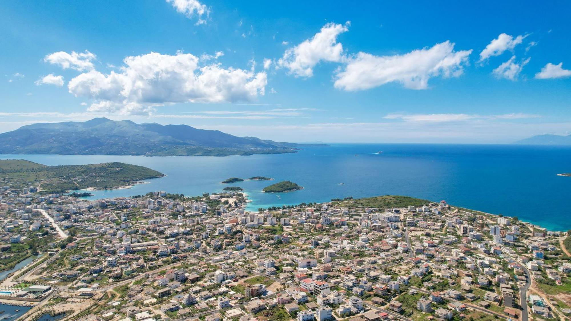 Lago Calmo Villa Εξαμίλιο Εξωτερικό φωτογραφία