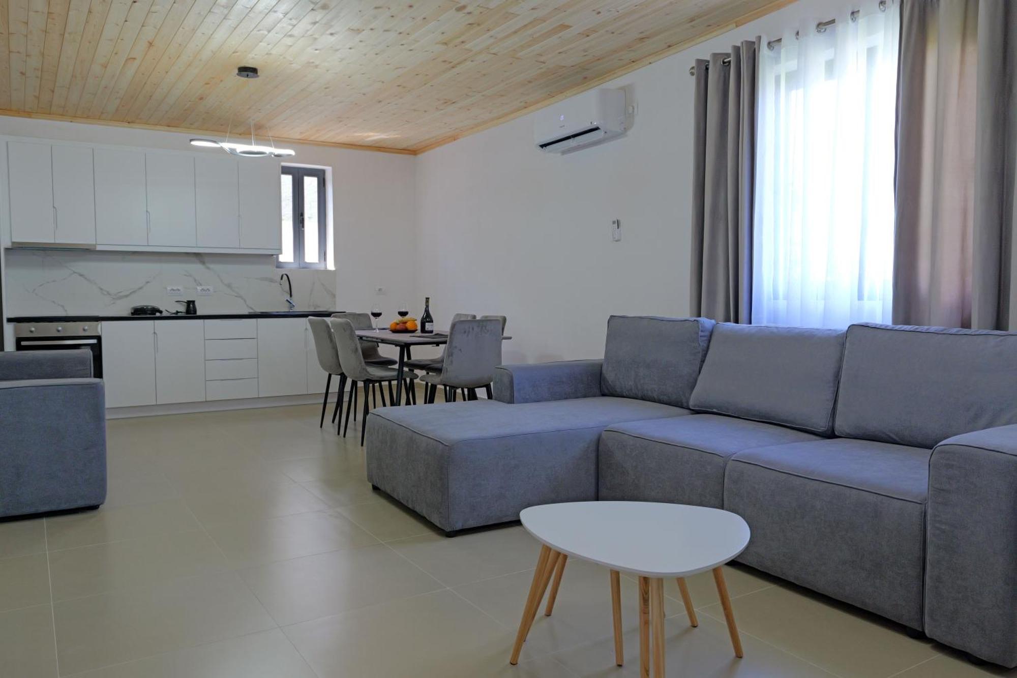 Lago Calmo Villa Εξαμίλιο Εξωτερικό φωτογραφία