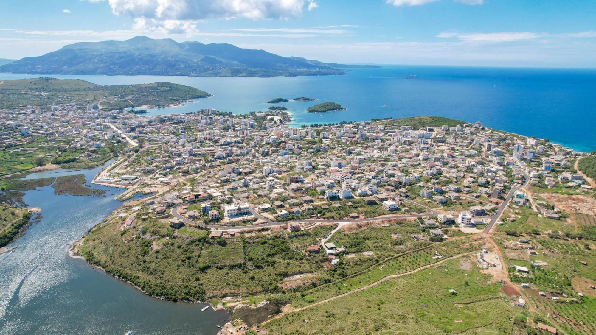 Lago Calmo Villa Εξαμίλιο Εξωτερικό φωτογραφία